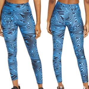 YEARS OF OURS NWT PSYCHEDELIC SPORT ATHLETIC LEGGINGS BLACK BLUE XS